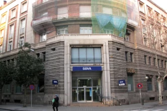 Sede del BBVA en Madrid, protagonista de la OPA al Sabadell