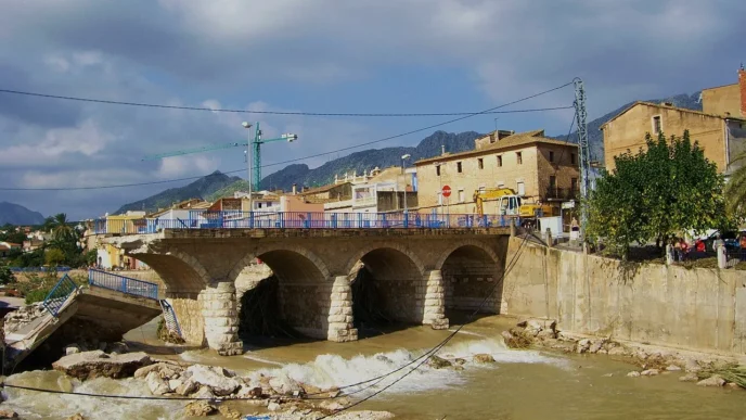 Lluvias intensas y alerta roja en Valencia