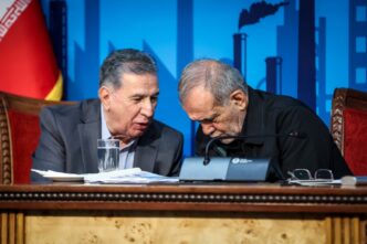 Presidente iraní Cámara de Comercio de Irán Masoud Pezeshkian en reunión con Cámara de Comercio de Irán