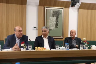 Empresarios iraníes discuten estrategias para fortalecer la resiliencia industrial