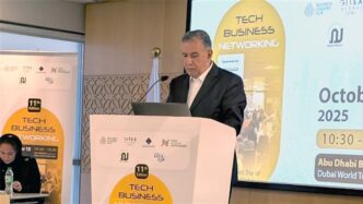 Samad Hassanzadeh presenta la hoja de ruta digital de Irán